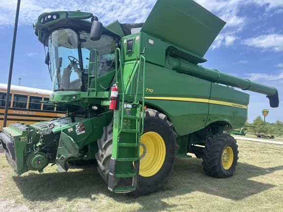 Image of John Deere S770 Primary image