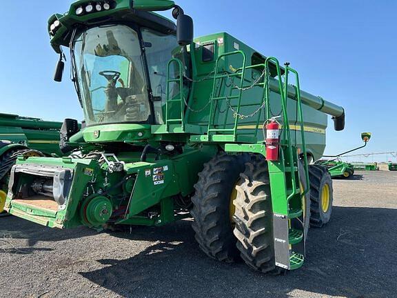 Image of John Deere S770 equipment image 1