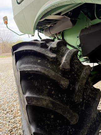 Image of John Deere S770 equipment image 3