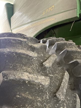 Image of John Deere S770 equipment image 2