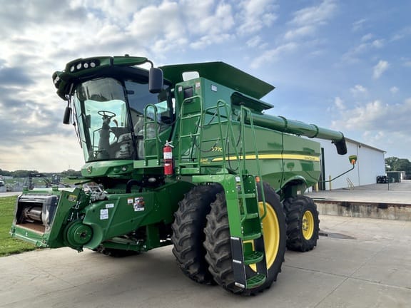2021 John Deere S770 Equipment Image0