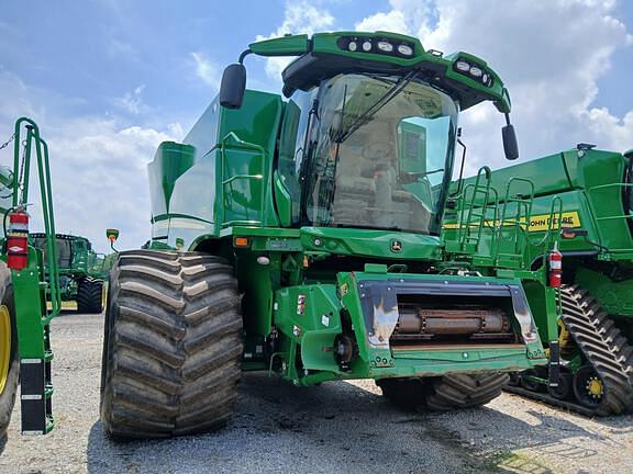 Image of John Deere S770 equipment image 2