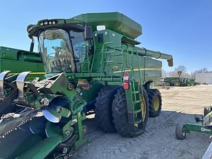 Main image John Deere S770 0