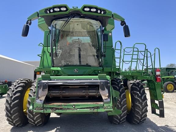 Image of John Deere S770 equipment image 1