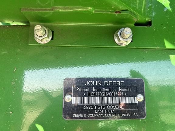 Image of John Deere S770 equipment image 3