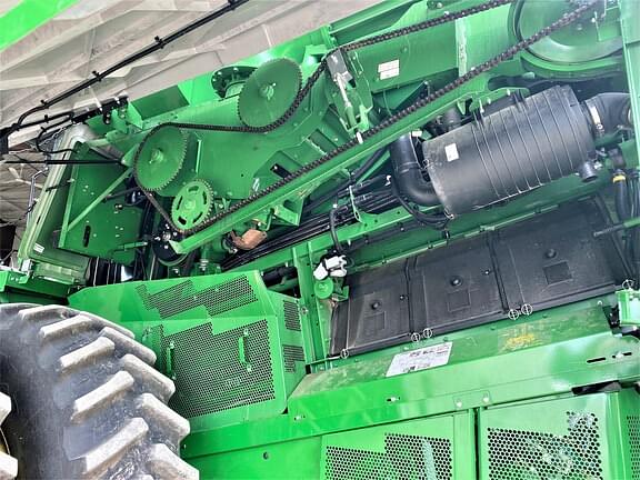 Image of John Deere S770 equipment image 3