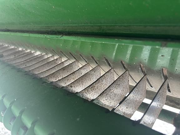 Image of John Deere S770 equipment image 4
