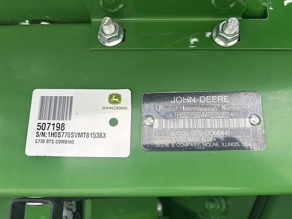 Image of John Deere S770 equipment image 1