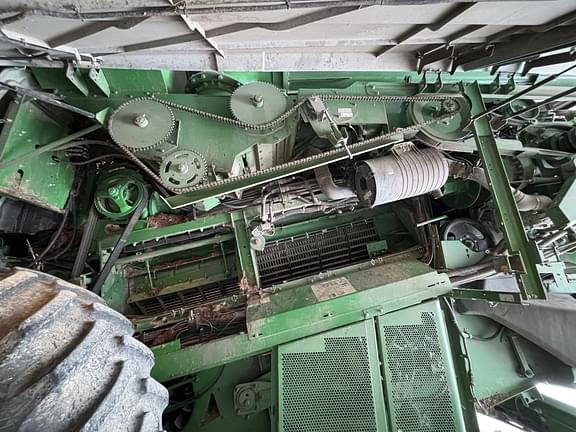 Image of John Deere S770 equipment image 1