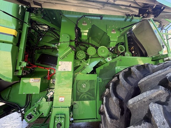 2021 John Deere S770 Equipment Image0
