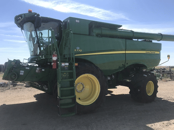 Main image John Deere S770