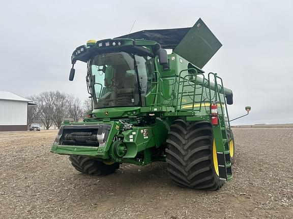 Image of John Deere S770 equipment image 2