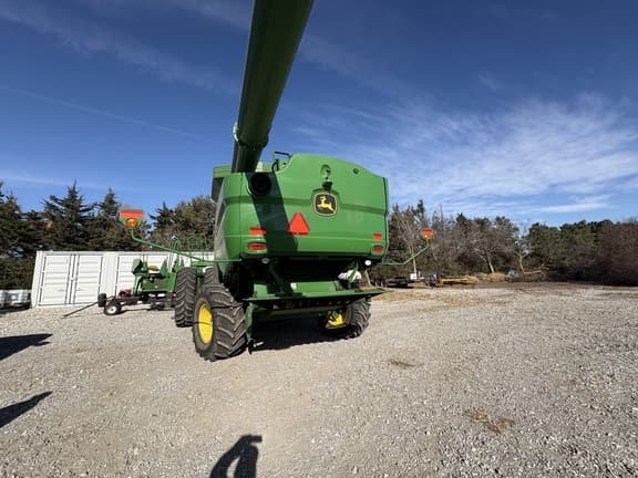 Image of John Deere S770 equipment image 3
