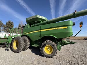 2021 John Deere S770 Image