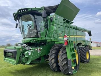 Main image John Deere S770