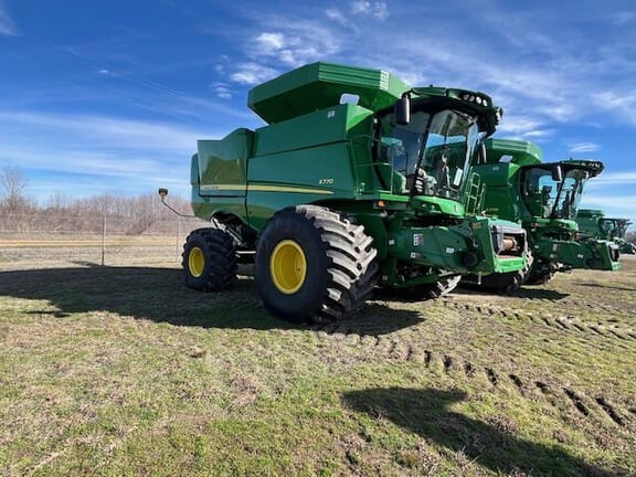 2021 John Deere S770 Equipment Image0