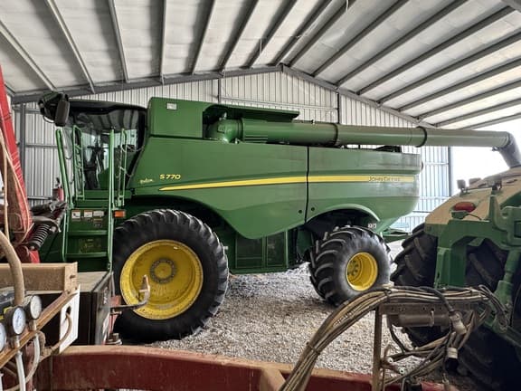 Image of John Deere S770 equipment image 3