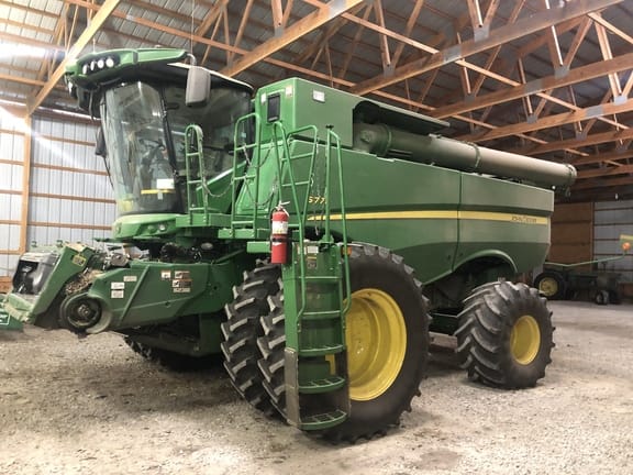 Main image John Deere S770