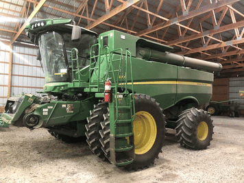 Main image John Deere S770