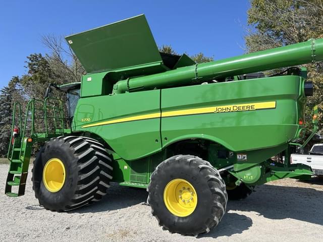 Image of John Deere S770 equipment image 4