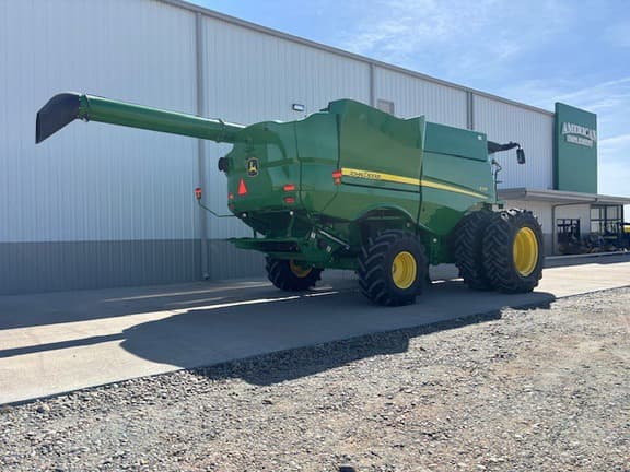 Image of John Deere S770 equipment image 2