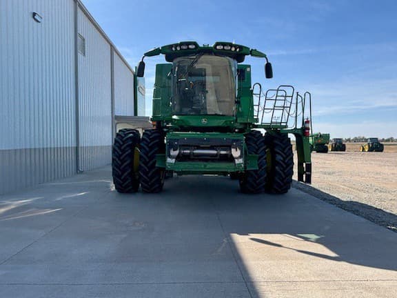 Image of John Deere S770 equipment image 3