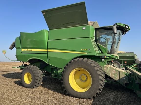 2021 John Deere S770 Equipment Image0