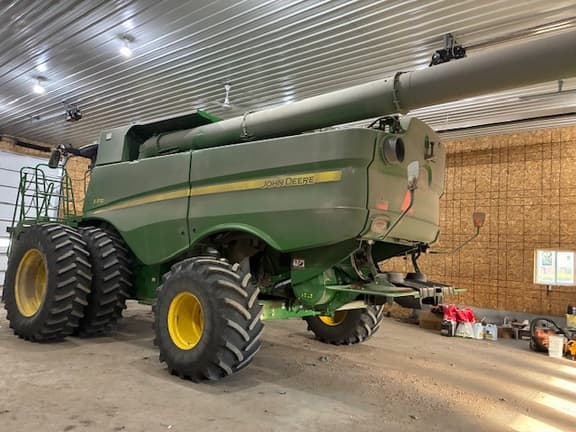 Image of John Deere S770 Primary image