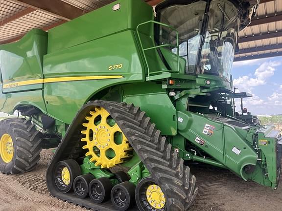 Image of John Deere S770 Primary image