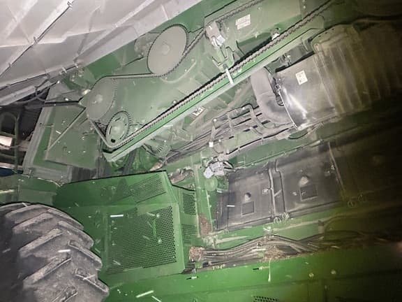 Image of John Deere S770 equipment image 3