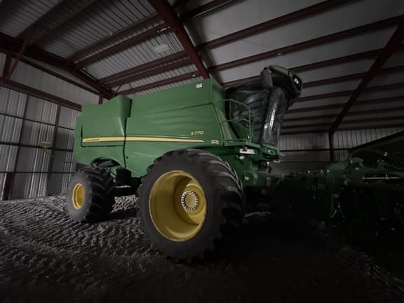 Image of John Deere S770 equipment image 3