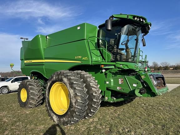 Image of John Deere S770 equipment image 3