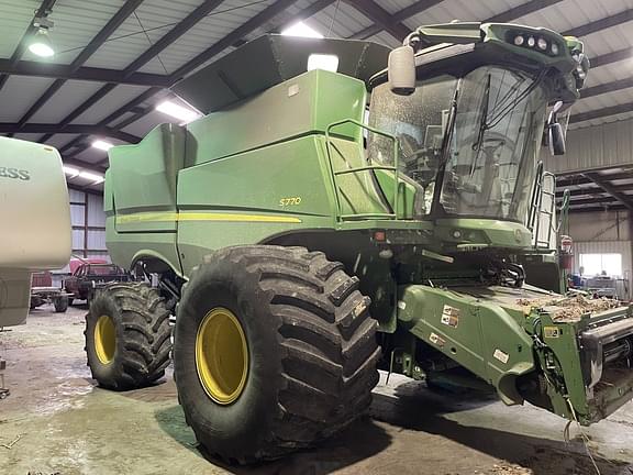 Image of John Deere S770 equipment image 1