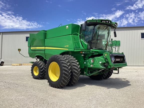Main image John Deere S770