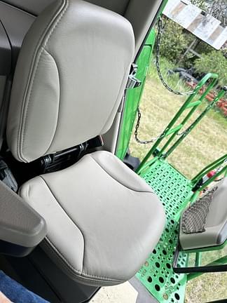 Image of John Deere S770 equipment image 3