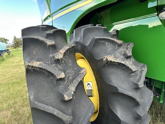 Image of John Deere S770 equipment image 1