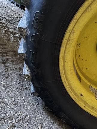 Image of John Deere S770 equipment image 2