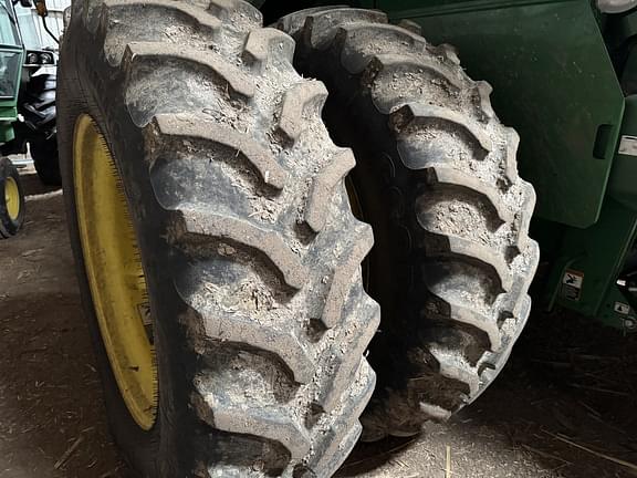 Image of John Deere S770 equipment image 4