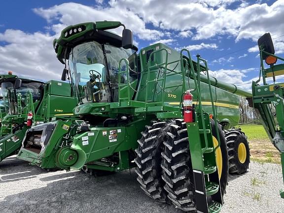 Image of John Deere S770 equipment image 1