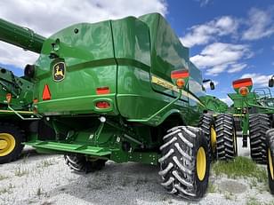 Main image John Deere S770 6