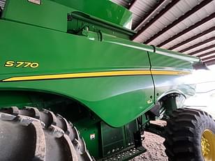 Main image John Deere S770 10