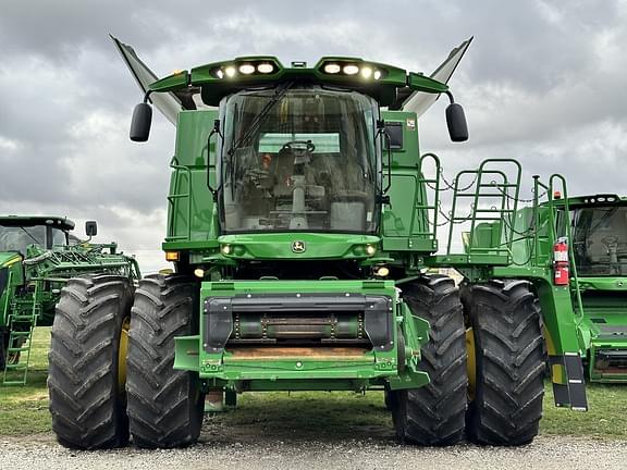 Image of John Deere S770 equipment image 2