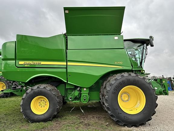 Image of John Deere S770 equipment image 3