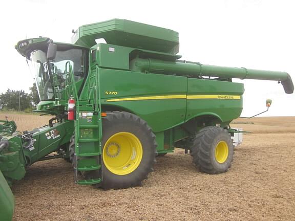 Image of John Deere S770 Primary image