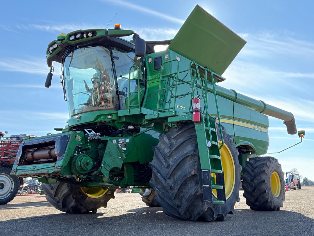 Image of John Deere S770 Primary image