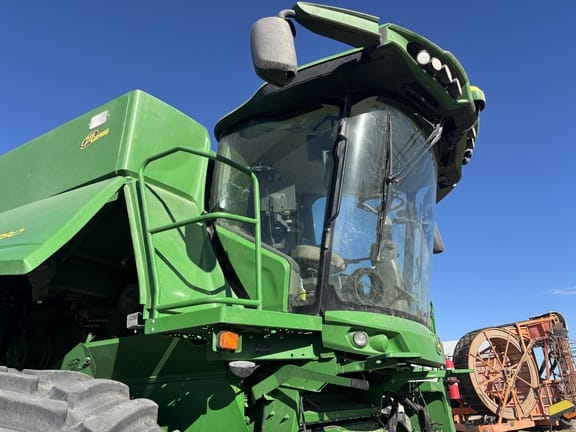 2021 John Deere S780 Equipment Image0