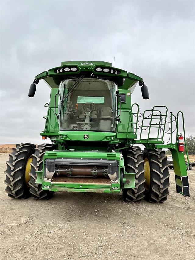 Image of John Deere S780 equipment image 3