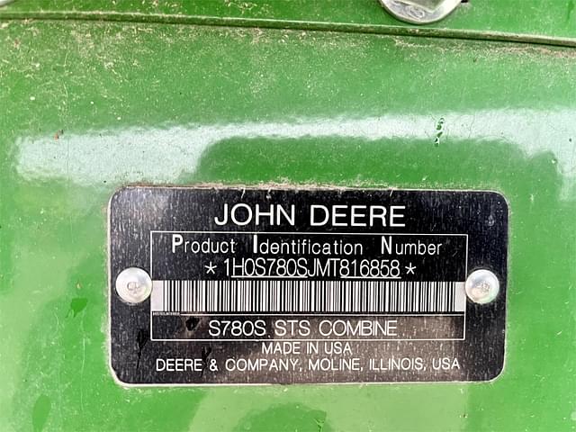 Image of John Deere S780 equipment image 4