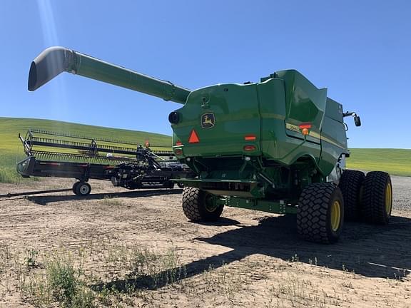 Image of John Deere S780 equipment image 3