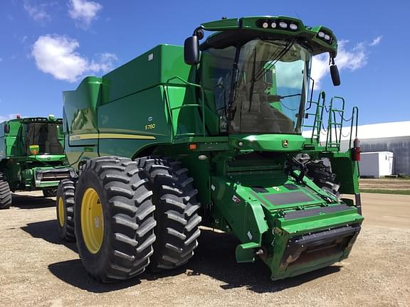 Image of John Deere S780 equipment image 1